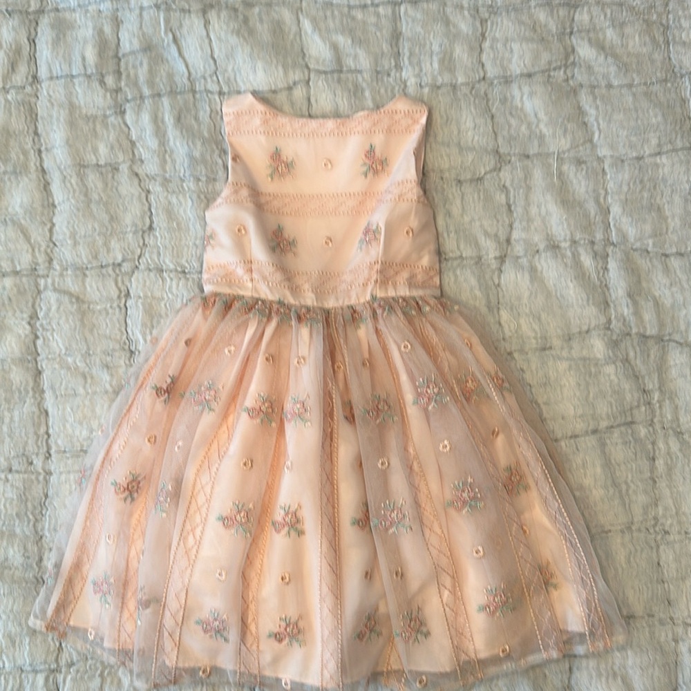 Pippa & Julie size 3T dress
